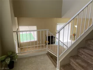 Photo #4: 2497101 Listing 