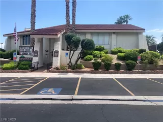 Photo #2: 2497121 Listing