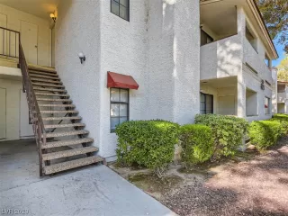 Photo #2: 2497139 Listing 