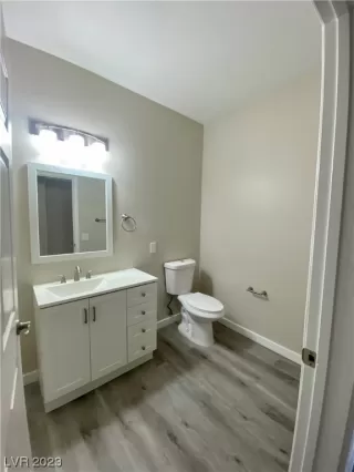 Photo #6: 2497148 Listing