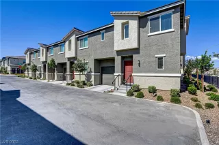 Photo #1: 2497149 Listing 