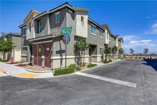 Photo #2: 2497149 Listing 