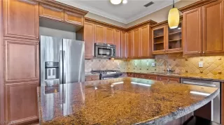 Photo #2: 2497209 Listing 