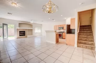 Photo #1: 2497215 Listing 