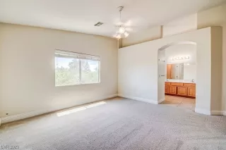 Photo #4: 2497215 Listing 