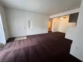 Photo #5: 2497217 Listing 