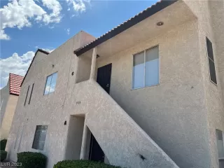Photo #2: 2497261 Listing