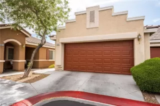 Photo #1: 2497296 Listing