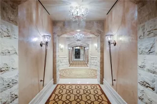 Photo #2: 2497358 Listing