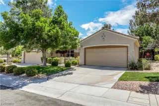 Photo #1: 2497366 Listing 