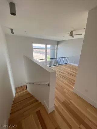 Photo #6: 2497383 Listing 