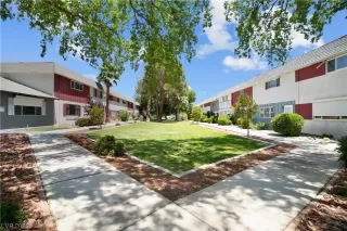 Photo #4: 2497403 Listing 