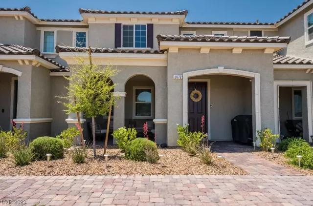 MLS: 2497432 Condo For Sale