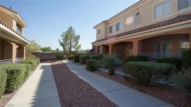 MLS: 2497435 Condo For Sale