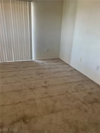 Photo #4: 2497472 Listing 