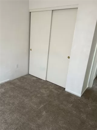 Photo #6: 2497472 Listing 