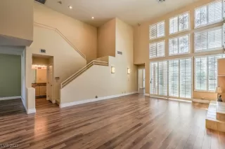 Photo #5: 2497494 Listing 