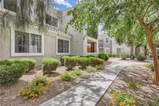 Photo #1: 2497498 Listing 