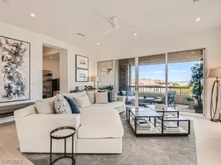 Photo #6: 2497504 Listing