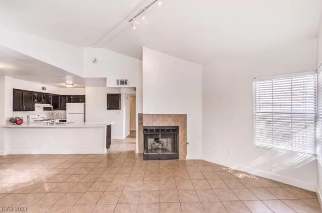 MLS: 2497523 Condo For Sale