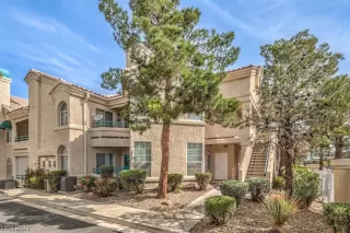 Photo #4: 2497523 Listing 