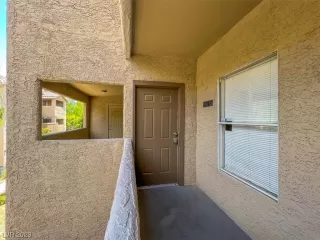 Photo #2: 2497535 Listing 