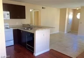 Photo #6: 2497551 Listing 