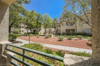 Photo #3: 2497567 Listing