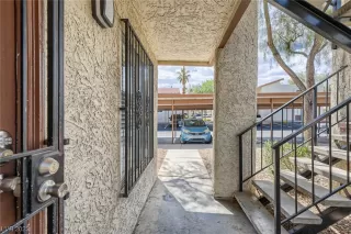 Photo #5: 2497577 Listing 