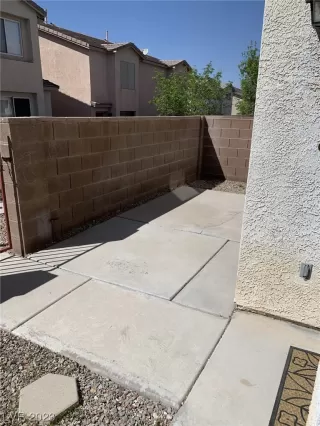 Photo #2: 2497579 Listing 