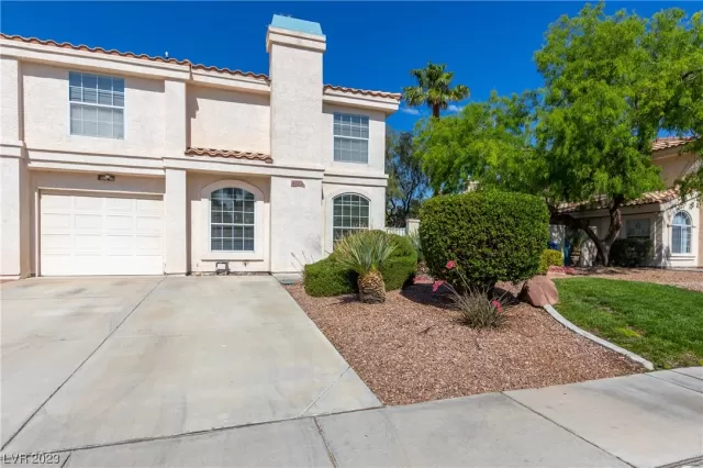 MLS: 2497582 Condo For Sale