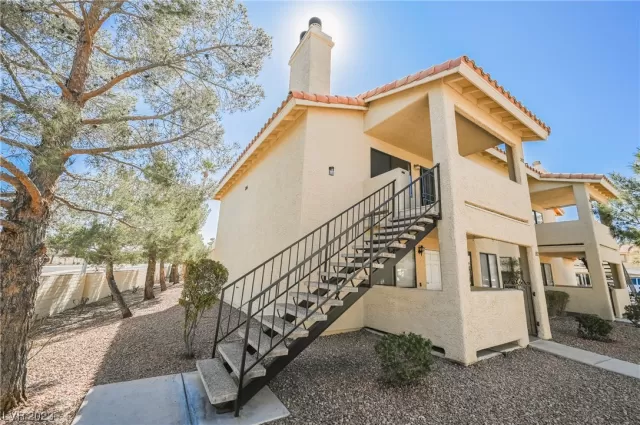 MLS: 2497610 Condo For Sale