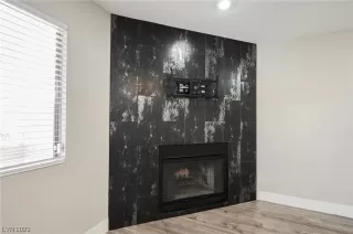 Photo #6: 2497610 Listing 