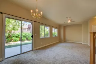 Photo #5: 2497614 Listing 