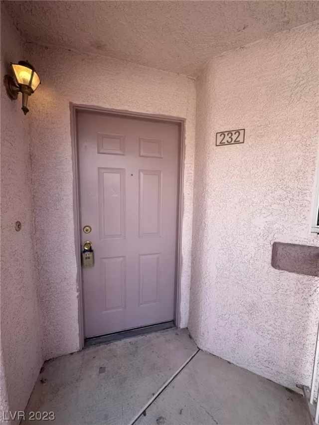 MLS: 2497622 Condo For Sale