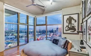 Photo #2: 2497636 Listing