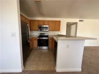 Photo #4: 2497656 Listing 