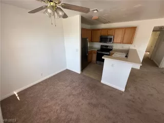 Photo #6: 2497656 Listing 