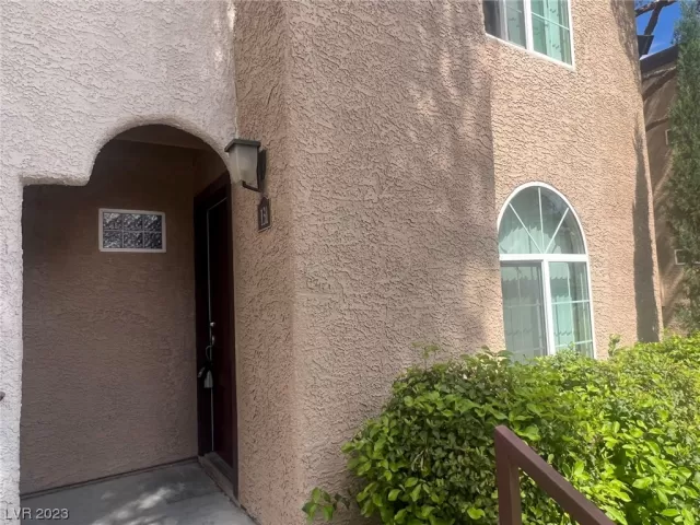 MLS: 2497658 Condo For Sale