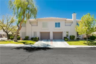 Photo #1: 2497692 Listing