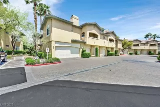 Photo #3: 2497748 Listing