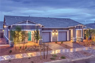 Photo #4: 2497767 Listing