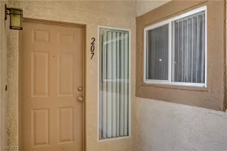 Photo #2: 2497771 Listing