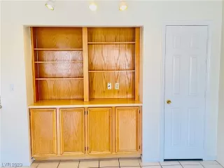 Photo #5: 2497794 Listing 