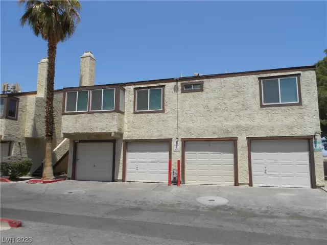 MLS: 2497806 Condo For Sale