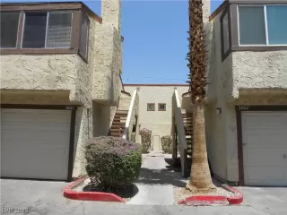 Photo #1: 2497806 Listing 