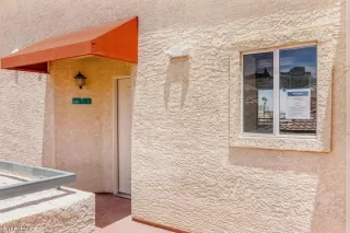 Photo #2: 2497807 Listing