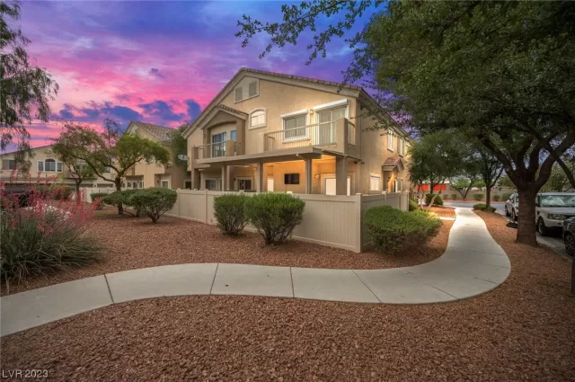 MLS: 2497821 Condo For Sale