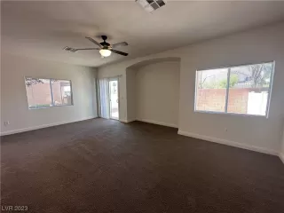 Photo #5: 2497857 Listing 