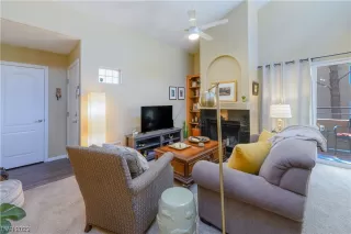 Photo #5: 2497865 Listing 